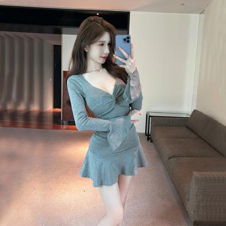 FA45921# 新款女装气质性感棉质长袖打底v领包臀连衣裙 服裝批發女裝批發服飾貨源