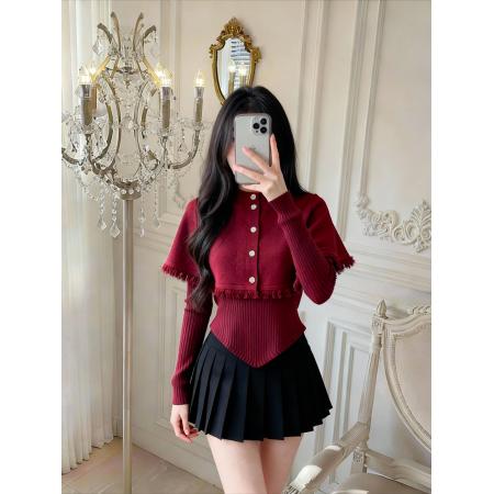 FA45929# 秋冬新款流苏斗篷披肩针织衫套装女法式高级感两件套 服裝批發女裝批發服飾貨源