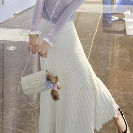 FA45958# 仙气飘飘白色针织a字半身裙女夏新款高腰显瘦垂坠感百褶长裙 服裝批發女裝批發服飾貨源