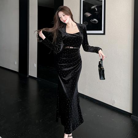 FA45969# 法式方领设计蕾丝镂空收腰小心机秋冬轻奢时尚连衣裙 服裝批發女裝批發服飾貨源