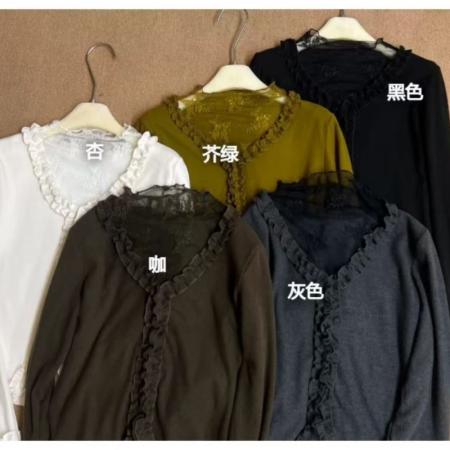 FA45990# 秋冬花瓣设计网纱拼接V领假两件长袖修身气质打底衫女 服裝批發女裝批發服飾貨源