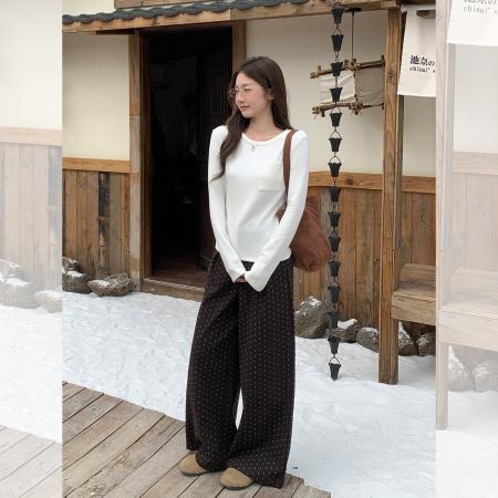 FA46033# 设计感口袋T恤女装秋季收腰修身长袖内搭打底衫白色上衣 服裝批發女裝批發服飾貨源