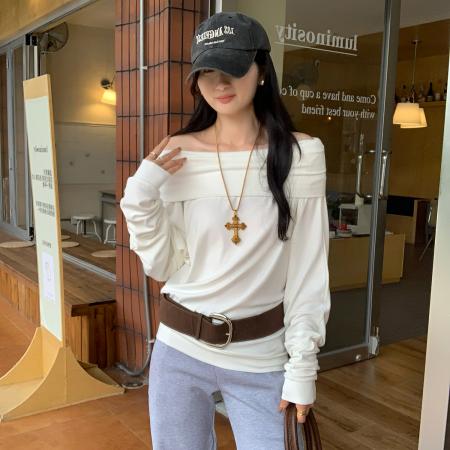 FA46034# 图高级感别致灰色一字肩打底衫T恤女秋冬新款宽松慵懒风上衣 服裝批發女裝批發服飾貨源