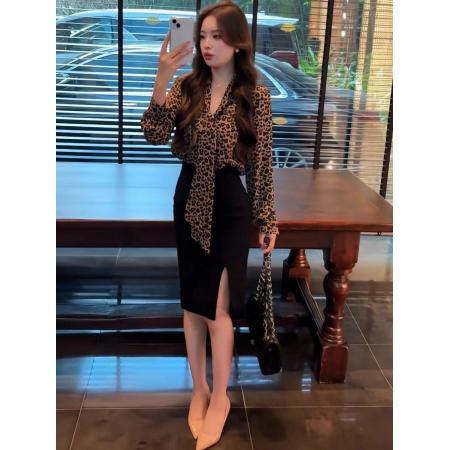 FA46054# 高级感长袖豹纹雪纺V领飘带衬衫女秋季新款复古气质纯欲辣妹上衣 服裝批發女裝批發服飾貨源