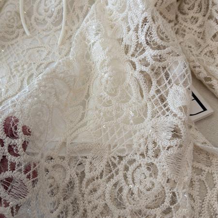 FA46066# 韩国设计感翻领系带蕾丝衫女装重工镶钻气质喇叭袖宽松衬衣打底衫 服裝批發女裝批發服飾貨源