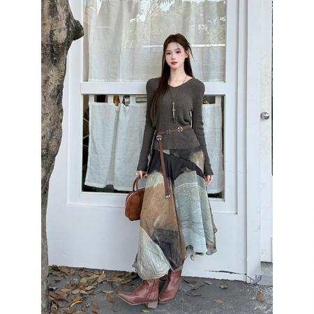 FA46080# 秋冬新款纯色连帽针织衫+雪纺扎染半身裙两件套女套装 服裝批發女裝批發服飾貨源