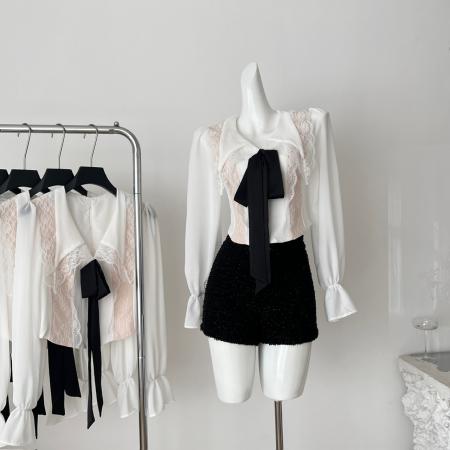 FA46088# 杏色短款长袖v领蕾丝衬衫女秋季内搭叠穿法式复古气质上衣 服裝批發女裝批發服飾貨源