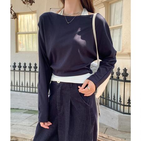 FA46096# 灰色斜肩挂脖假两件长袖t恤女秋季露肩宽松内搭打底衫 服裝批發女裝批發服飾貨源