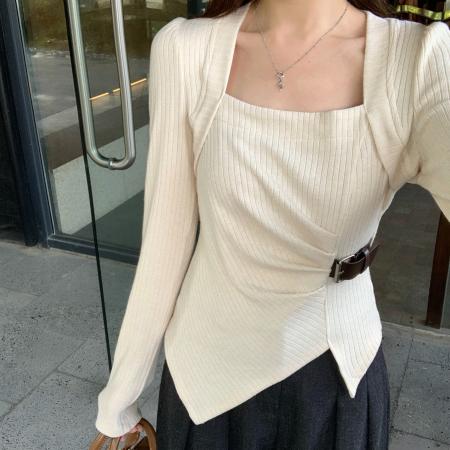 FA46137# 大码胖MM秋冬新款设计感方领不规则上衣收腰褶皱显瘦打底衫 服裝批發女裝批發服飾貨源