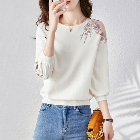 FA46169# 镂空针织衫女秋冬新款设计感甜美小清新花朵显瘦圆领套头上衣 服裝批發女裝批發服飾貨源
