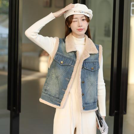 加绒加厚保暖宽松时尚小个子设计感潮流牛仔新款棉马甲女 服裝批發女裝批發服飾貨源