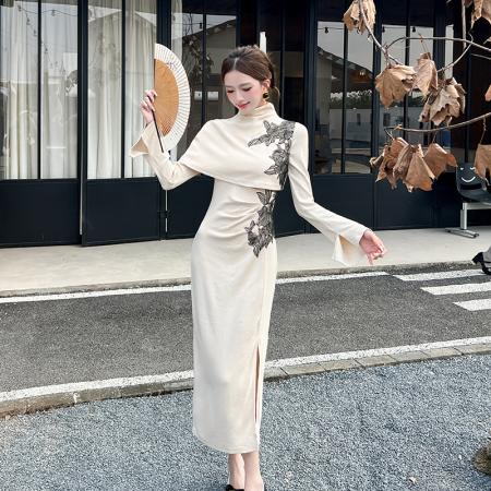 FA46194# 秋枫叙新中式针织连衣裙女早秋法式斗篷披肩长袖旗袍长裙 服裝批發女裝批發服飾貨源