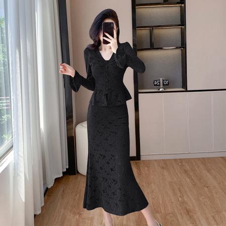 FA46196# V领喇叭袖时尚上衣鱼尾半身裙时髦两件套套装  服裝批發女裝批發服飾貨源