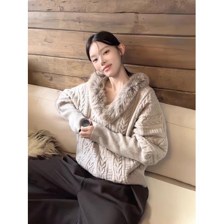 FA46259# 咖色毛毛V领套头蝙蝠袖毛衣女秋冬季内搭慵懒气质宽松针织衫上衣 服裝批發女裝批發服飾貨源