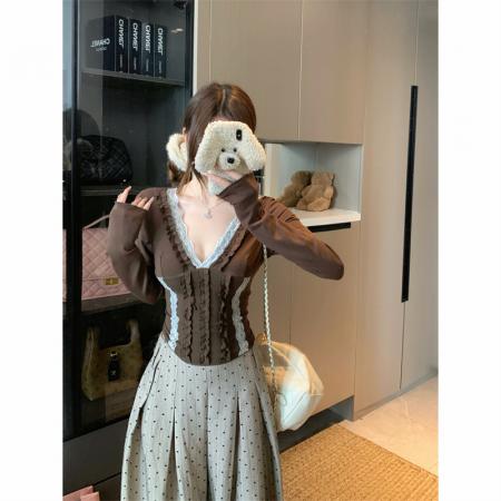 FA46297# 欲辣撩精蕾丝木耳边V领T恤女秋冬修身内搭打底衫上衣 服裝批發女裝批發服飾貨源