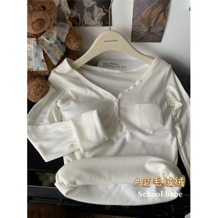 FA46317# V领磨毛长袖T恤秋冬内搭带胸垫修身显瘦百搭打底衫上衣潮 服裝批發女裝批發服飾貨源