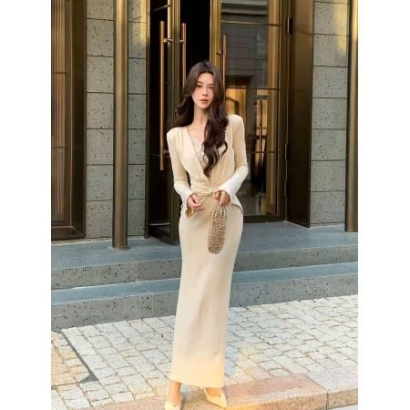 FA46363# 奢裁设计感针织蕾丝花边深V领扭结收腰连衣裙 服裝批發女裝批發服飾貨源