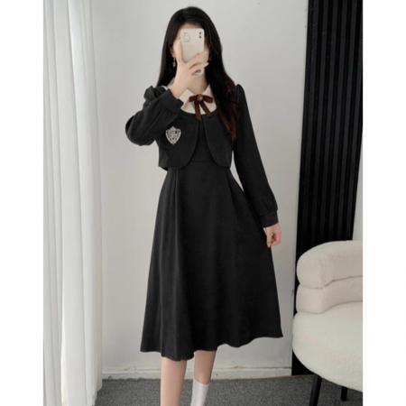 FA46454# 送蝴蝶结胸针 高级感假两件灯芯绒连衣裙秋冬法式学院风 服裝批發女裝批發服飾貨源