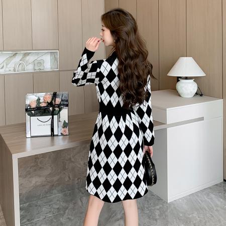 FA46479# 秋冬新款小香风POLO领格子针织连衣裙女气质名媛通勤毛衣裙