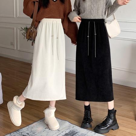 FA46534# -灯芯绒加绒加厚新款链条百搭后开叉休闲半身裙女