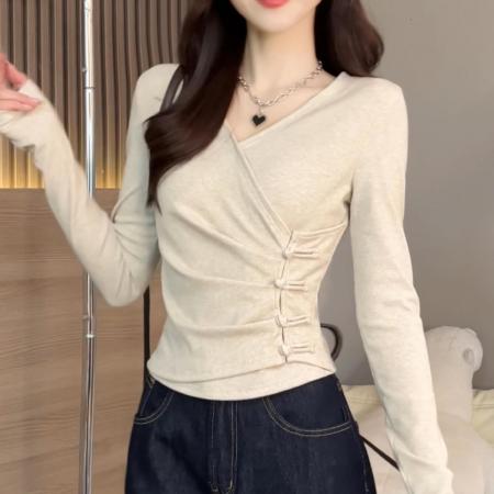 FA46574# 时尚爱心活扣子纯色百搭修身显瘦长袖上衣