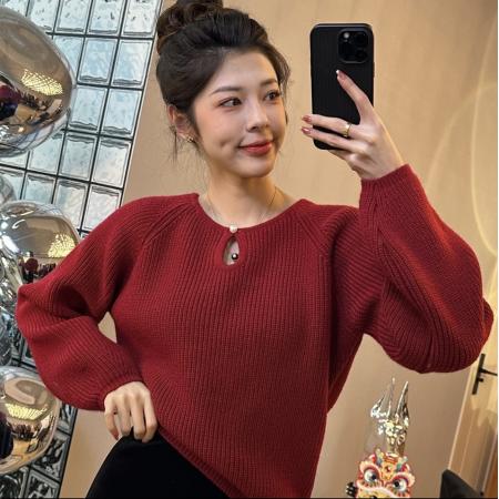 FA46586# 深秋初冬减龄洋气红色毛衣上衣大码女装胖mm中长款加厚针织衫