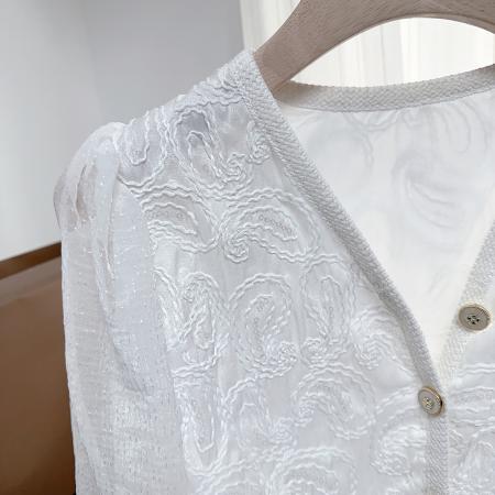 FA46598# 小香通勤气质春秋长袖衬衫女新款高级感提花小众短款上衣