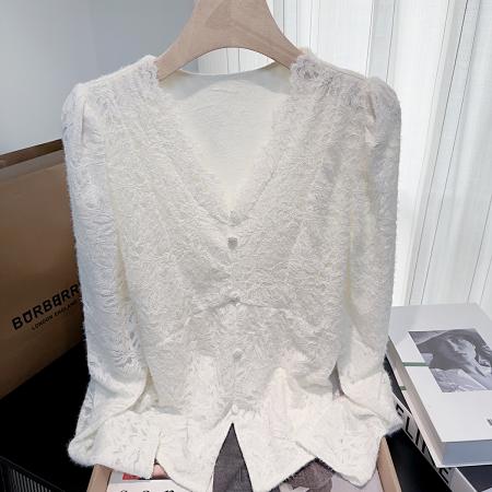 FA46601# 秋冬加绒加厚v领蕾丝泡泡袖外穿长袖衬衫温柔百搭内搭打底衫