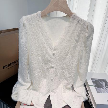 FA46601# 秋冬加绒加厚v领蕾丝泡泡袖外穿长袖衬衫温柔百搭内搭打底衫