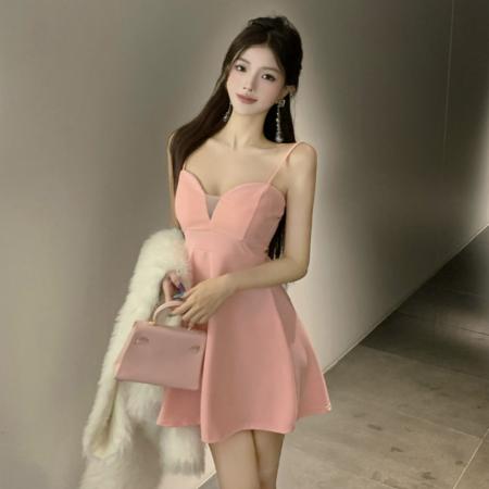 FA46710# 法式纯欲吊带低胸镂空紧身打底连衣裙女性感辣妹显瘦收腰大摆短裙 服裝批發女裝批發服飾貨源