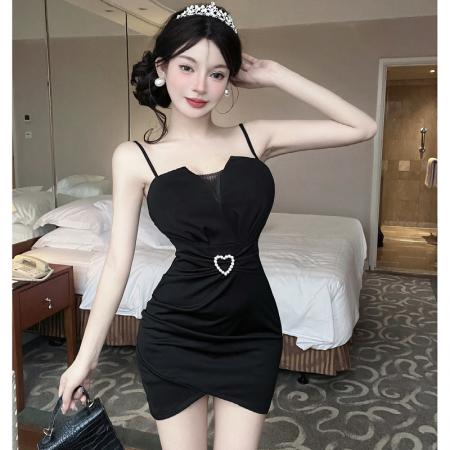 FA46711# 网红主播时尚辣妹纯欲性感V领收腰显瘦包臀设计感吊带连衣裙 服裝批發女裝批發服飾貨源