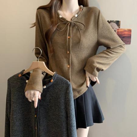 FA46773# 大码秋冬新款胖MM圆领串珠系带蝴蝶结设计感甜美遮肉显瘦上衣 服裝批發女裝批發服飾貨源