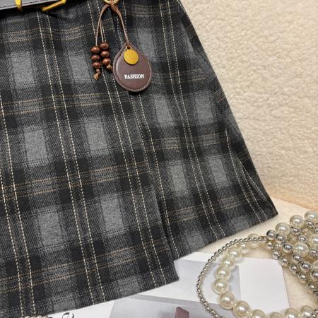 FA46659# 秋冬新款不规则毛呢格子半身裙加厚设计感韩版a字短裙  服裝批發女裝批發服飾貨源