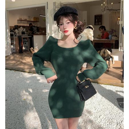 秋冬法式小众泡泡袖方领针织连衣裙女修身显瘦打底包臀短裙子  服裝批發女裝批發服飾貨源