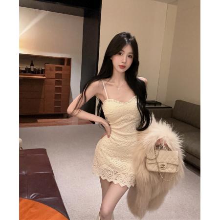 FA46694# 纯欲性感蕾丝吊带连衣裙修身显瘦内搭裙子自带胸垫  服裝批發女裝批發服飾貨源