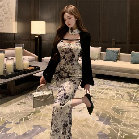 FA46699# 新中式气质印花拼色灯笼袖开叉长款丝绒旗袍裙连衣裙  服裝批發女裝批發服飾貨源