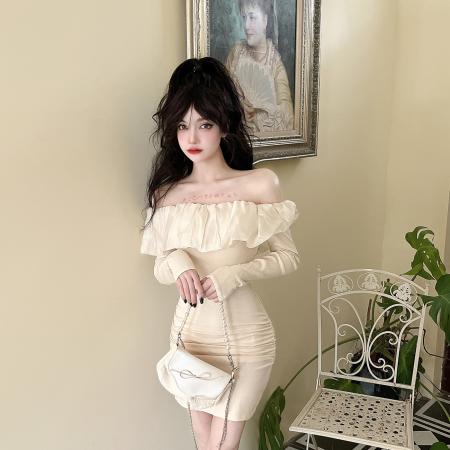 秋季新款一字领露肩甜美收腰显瘦纯色弹力连衣裙  服裝批發女裝批發服飾貨源