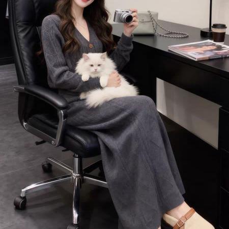 FA46741# 秋冬搭配一整套女新款高级感气质灰色针织开衫上衣半身裙套装  服裝批發女裝批發服飾貨源