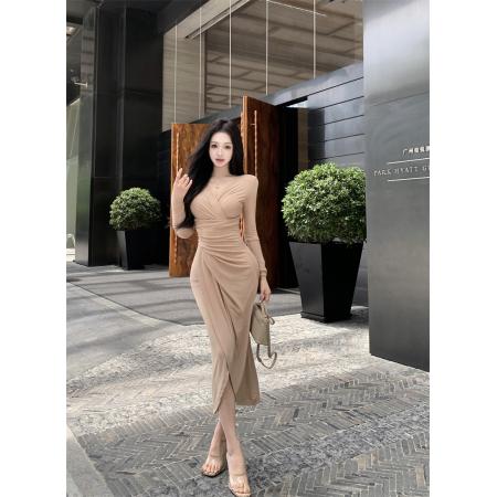 FA46754# 咖色v领仿羊绒褶皱连衣裙女气质收腰长裙长袖开叉裙子  服裝批發女裝批發服飾貨源