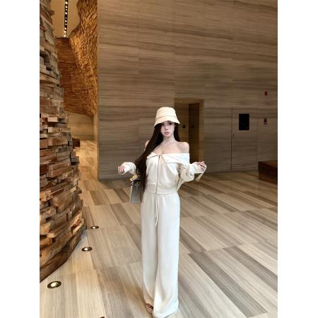 FA46755# 连帽一字肩卫衣女秋长袖短款外套直筒休闲裤套装  服裝批發女裝批發服飾貨源