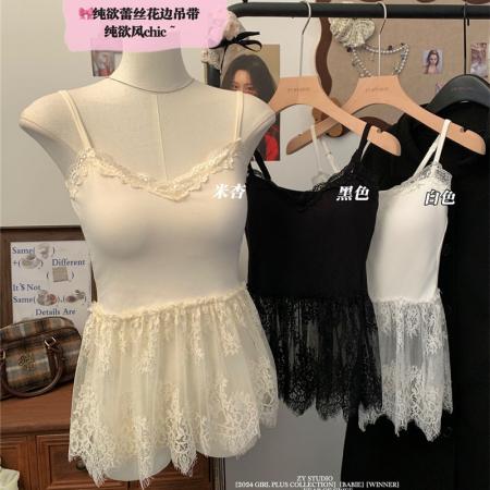 FA46760# 白色V领绝美蕾丝吊带背心女内搭下摆荷叶边屁帘拼接网纱无袖上衣  服裝批發女裝批發服飾貨源