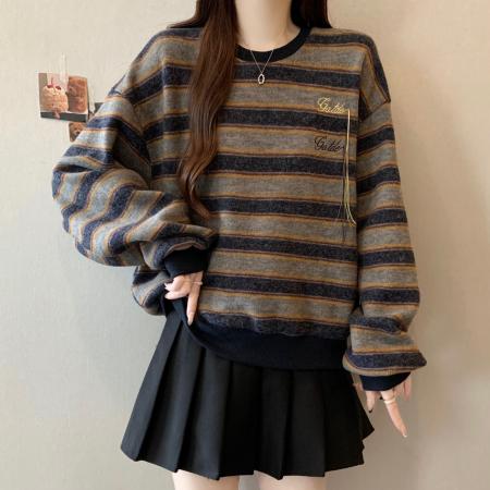 FA46822# 大码韩系简约百搭休闲设计感气质慵懒宽松显瘦刺绣条纹卫衣女  服裝批發女裝批發服飾貨源