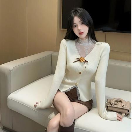 FA46825# 黑色针织衫女新款秋冬穿搭修身内搭上衣蕾丝设计感百搭毛衣  服裝批發女裝批發服飾貨源