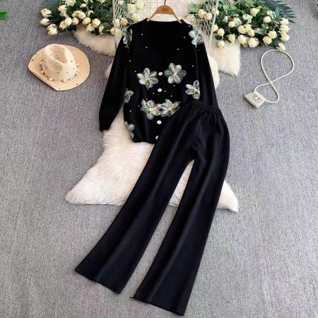 FA46827# 欧美风重工镶钻亮片贴花V领针织开衫外套+高腰显瘦阔腿长裤两件套  服裝批發女裝批發服飾貨源