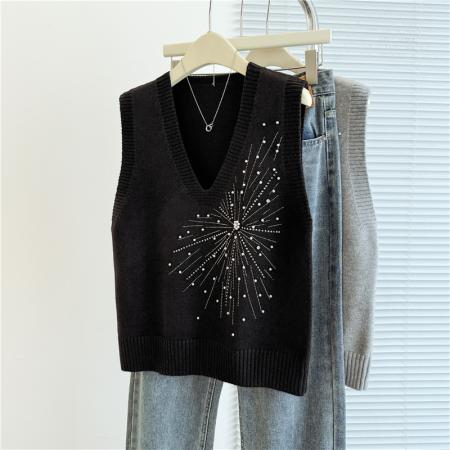 FA46842# 大码重工钉珠烫钻圆领针织衫女胖MM新款设计感小众无袖背心上衣  服裝批發女裝批發服飾貨源
