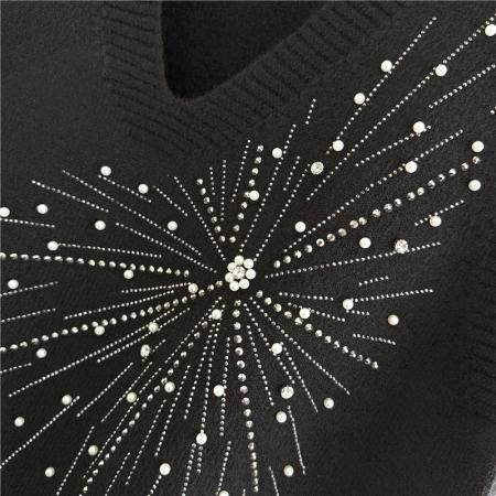 FA46842# 大码重工钉珠烫钻圆领针织衫女胖MM新款设计感小众无袖背心上衣  服裝批發女裝批發服飾貨源