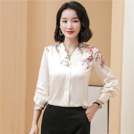 FA46857# 法式V领碎花真丝缎面衬衫女高级设计感小众春秋新款长袖上衣  服裝批發女裝批發服飾貨源