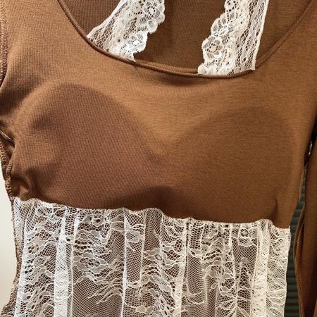 FA46883# 纯欲辣妹蕾丝拼接挂脖长袖T恤收腰显瘦假两件打底衫气质上衣  服裝批發女裝批發服飾貨源