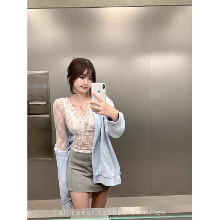 FA46906# 原创浪漫藏不住蕾丝v领长袖T恤女纯欲打底衫上衣 服裝批發女裝批發服飾貨源