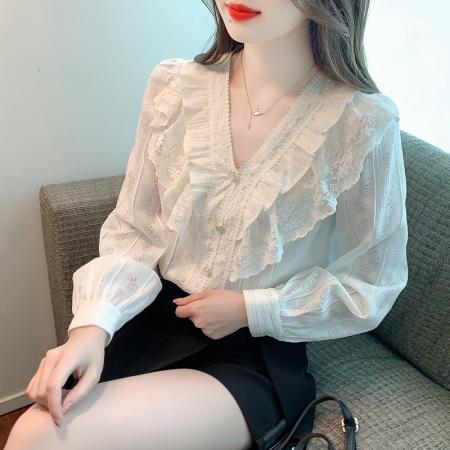 FA46921# 法式蕾丝花边v领衬衫女秋季新款韩版气质设计感蕾丝衫上衣 服裝批發女裝批發服飾貨源